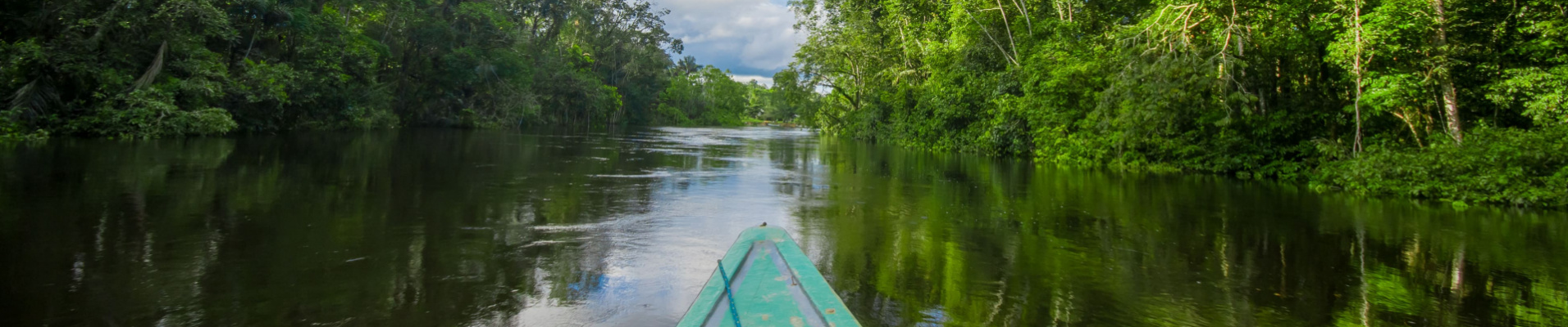 pirogue-cuyabeno-equateur-envies