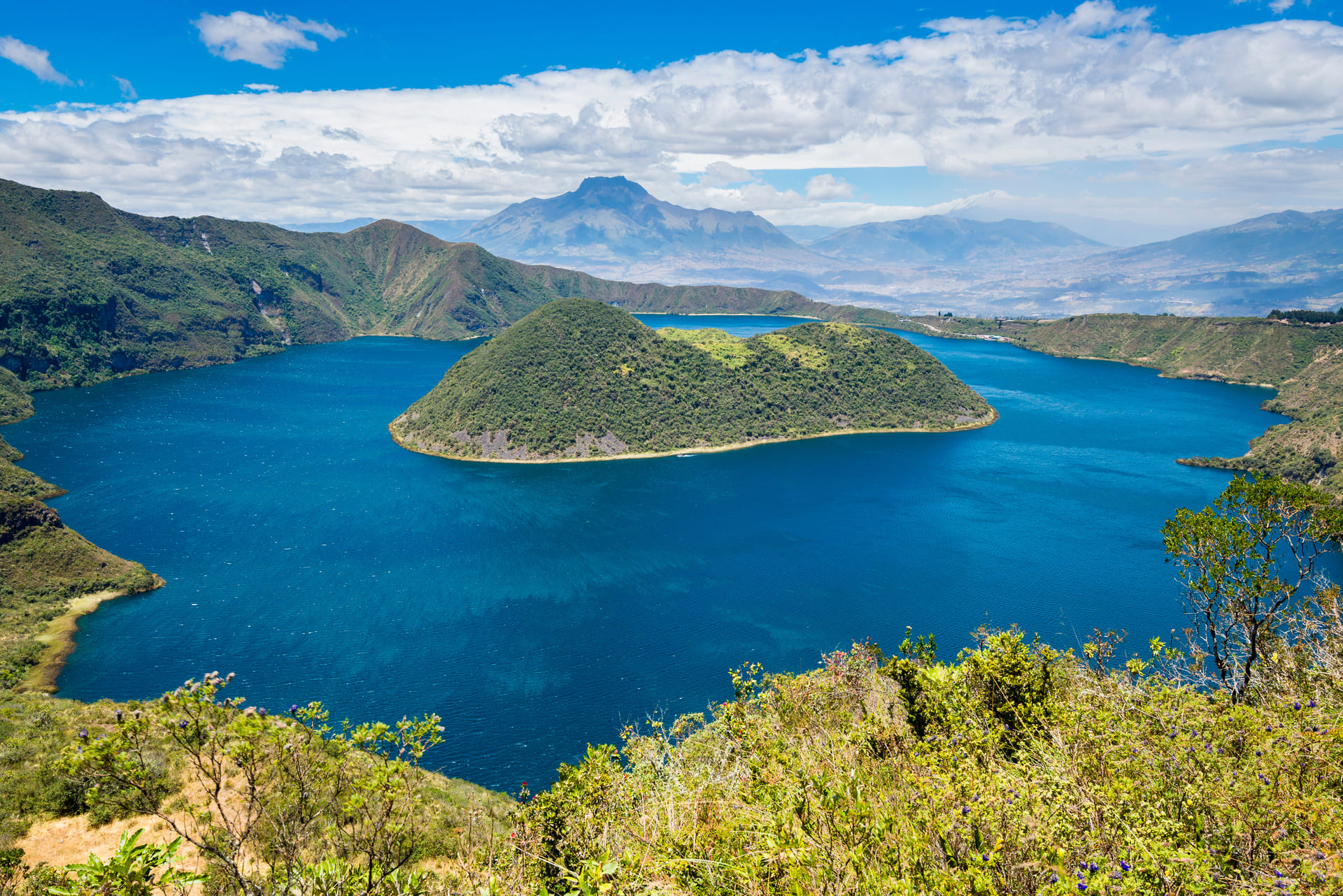 lagune-cuicocha